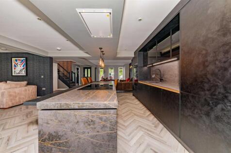 1 Angus Crescent Monifieth-11.JPG