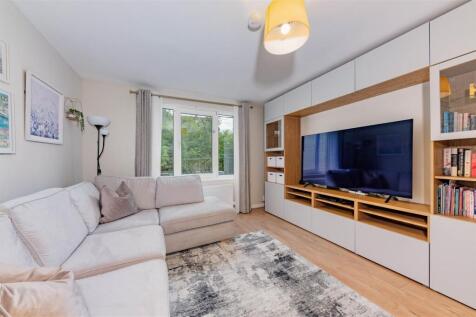 GL 33 Ballindean Road Dundee-1.JPG