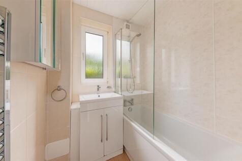 GL 33 Ballindean Road Dundee-7.JPG