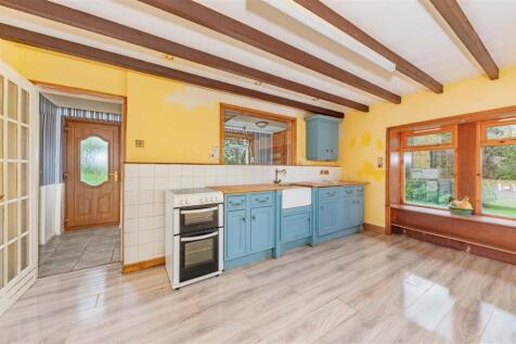 Balgray Cottage Tealing-10.JPG