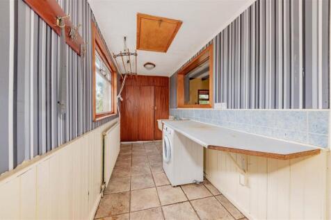 Balgray Cottage Tealing-9.JPG