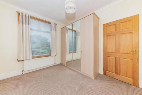 15 Ancrum Drive Dundee-1.JPG