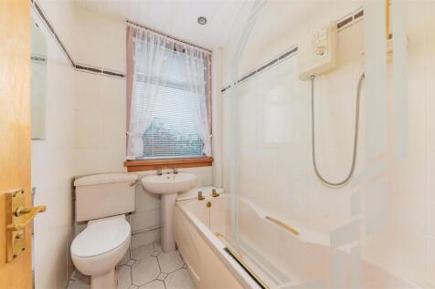 15 Ancrum Drive Dundee-5.JPG