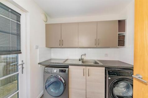 1 Dudhope Gardens Dundee-11.JPG