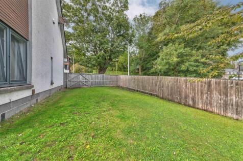 1 Dudhope Gardens Dundee-24.JPG