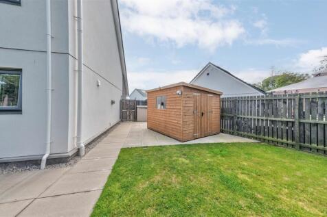 12 Greenfield Crescent Dundee-15.JPG
