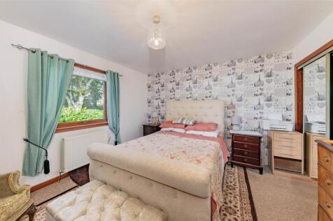 4 Rose Hemming Place Letham-6.JPG