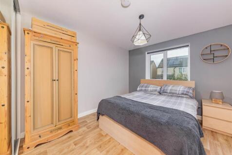 22 Finlay Drive Arbroath Edit-1.JPG