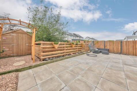 22 Finlay Drive Arbroath-7.JPG