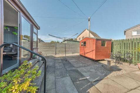 14 Lowson Avenue Carnoustie-15.JPG