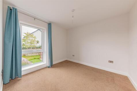 8 Grayfauld Road Dundee-11.JPG