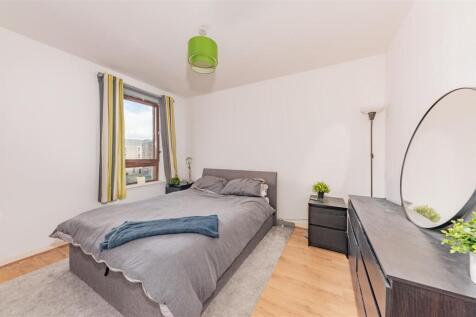 18 Rockwell Place Dundee-7.JPG