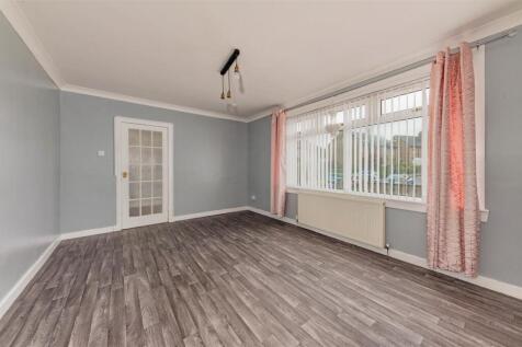 28 Ballindean Crescent Dundee-4.JPG
