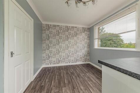 28 Ballindean Crescent Dundee-3.JPG