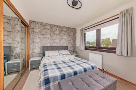 2 Knapdale Place Dundee-6.JPG