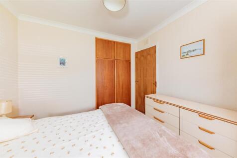 33 Sutherland Crescent Dundee-2.JPG