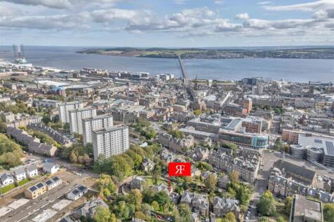 10 Laurel Bank Dundee-16.JPG