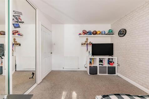 13 Atholl Street Dundee-4.JPG