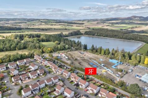 53 Clattowoods Place Dundee-15.JPG