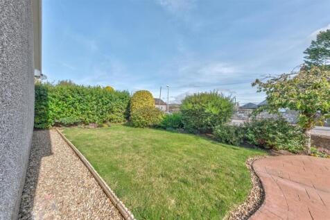 8 Broomwell Gardens Monikie-28.JPG