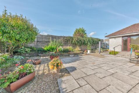 8 Broomwell Gardens Monikie-23.JPG