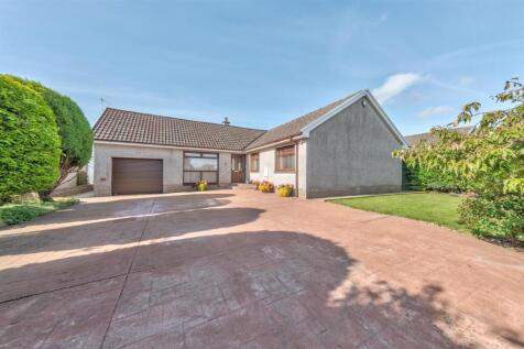 8 Broomwell Gardens Monikie-27.JPG