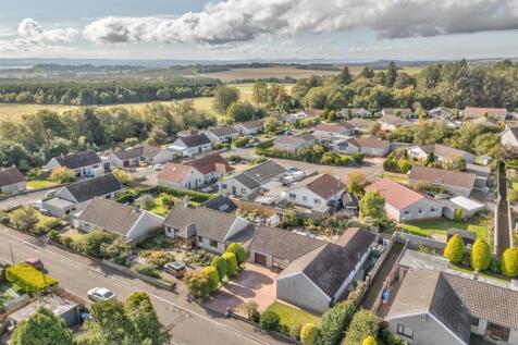 8 Broomwell Gardens Monikie-31.JPG