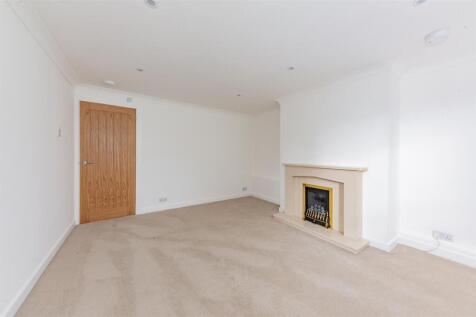 23A Finlow Terrace Dundee-7.JPG
