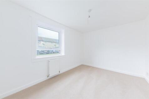 23A Finlow Terrace Dundee-12.JPG