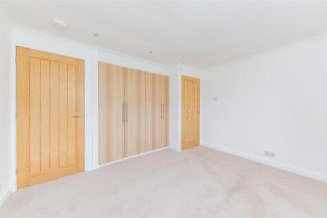 23A Finlow Terrace Dundee-11.JPG
