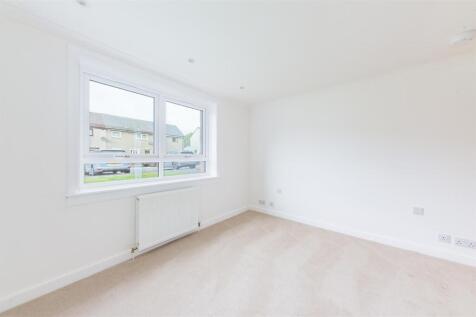 23A Finlow Terrace Dundee-10.JPG