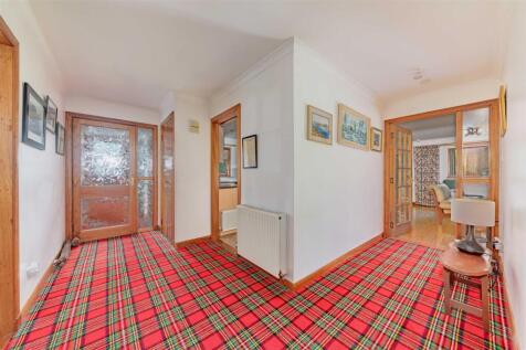 5 Gordon Street BF-11.JPG