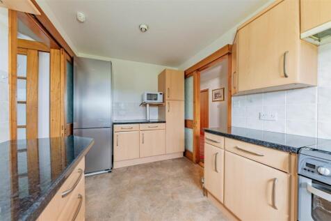 5 Gordon Street BF-13.JPG