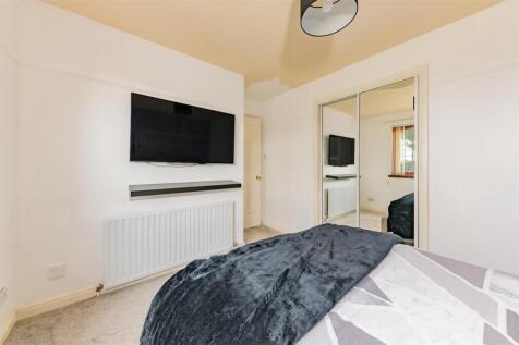 10 Stiven Crescent Kirriemuir-6.JPG