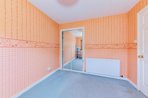 10 Stiven Crescent Kirriemuir-14.JPG