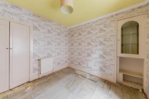 5 James Street Alyth-2.JPG