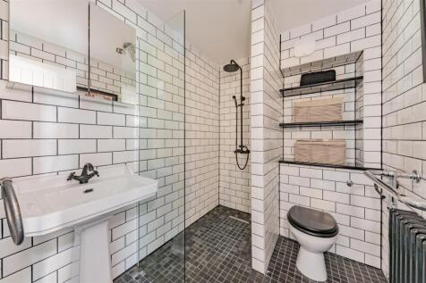 19B Shepherds Loan Dundee-7.JPG