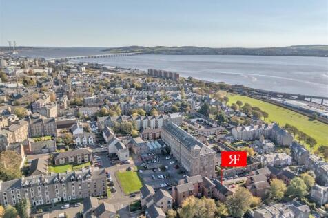 19B Shepherds Loan Dundee-13.JPG