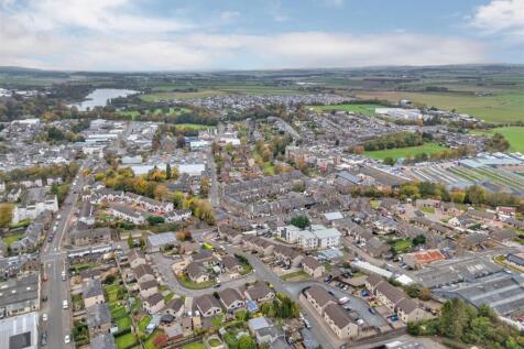 39 Service Road Forfar-13.JPG