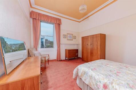 247 Perth Road Dundee-12.JPG