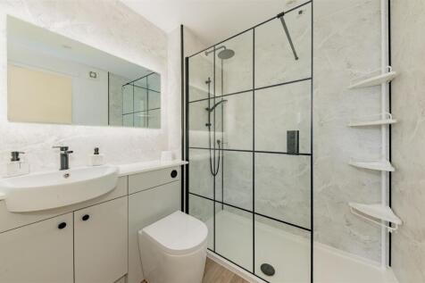 94D Glamis Road Kirriemuir-10.JPG