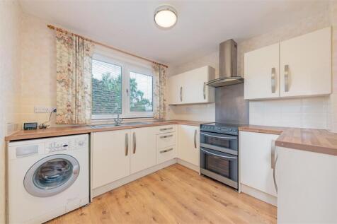 48 Norwood Newport-11.JPG