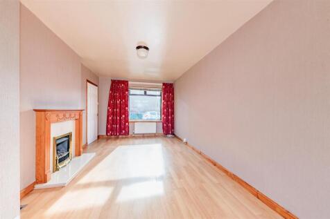 81 Dunholm Road Dundee-8.JPG