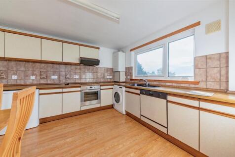 99D Shaftesbury Road Dundee-4.JPG