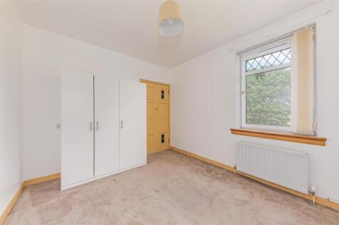 1R 6 Balerno Street Dundee-8.JPG