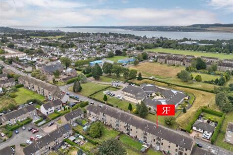 1R 6 Balerno Street Dundee-14.JPG