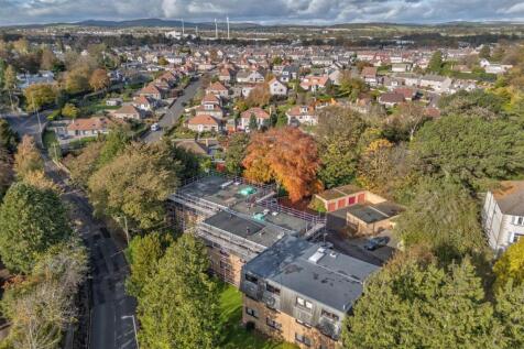 13 Ballinard Gardens BF-10.JPG