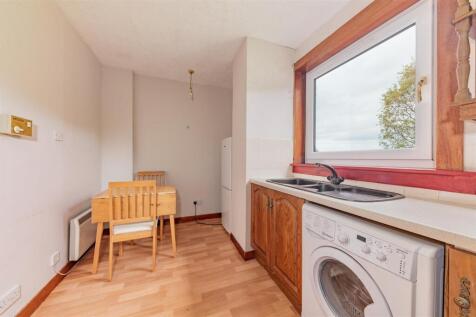 Flat 11 3 Nursery Road BF-7.JPG