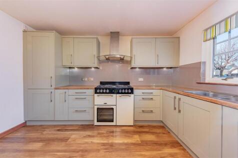 20 Ballumbie Gardens Dundee-6.JPG