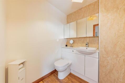 20 Ballumbie Gardens Dundee-9.JPG